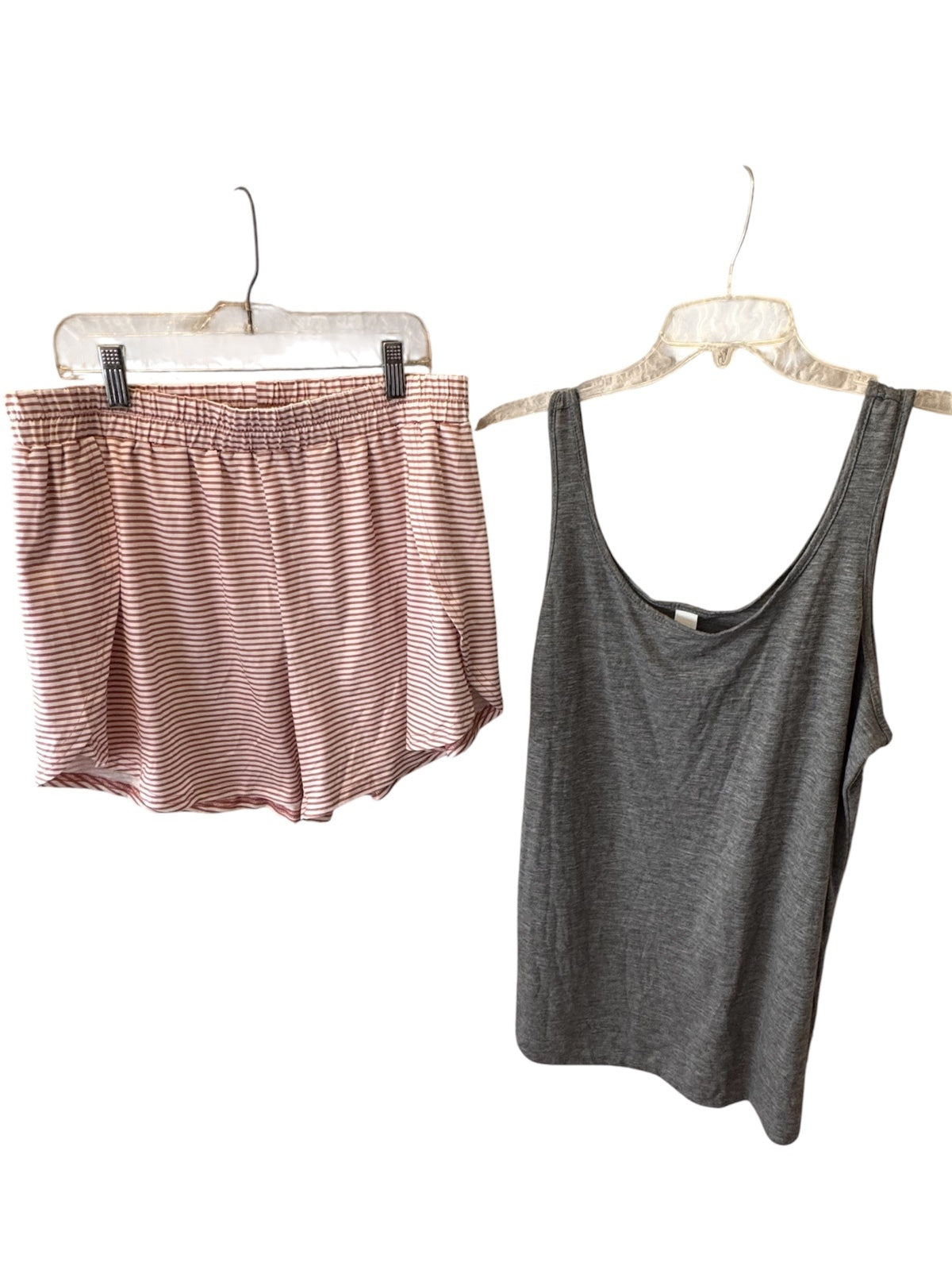 1191 NWOT 2 Pc. Large Bundle Lounge Gray Tank Top w Pink Striped Shorts A0001191