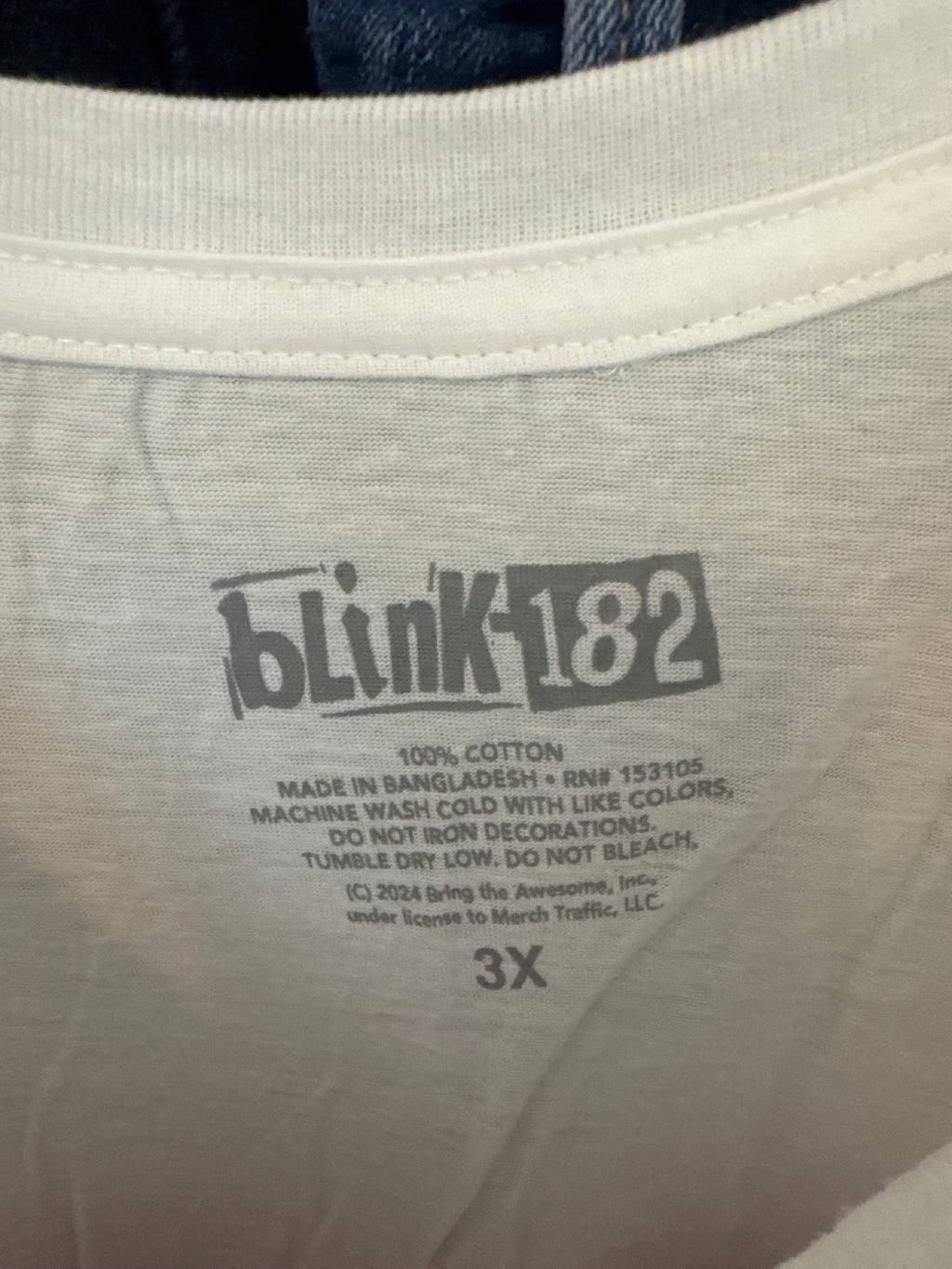 1099 NWT Blink-182 Graphic 3XL T-Shirt Plus Size 29" PTP Boyfriend Fit A0001099
